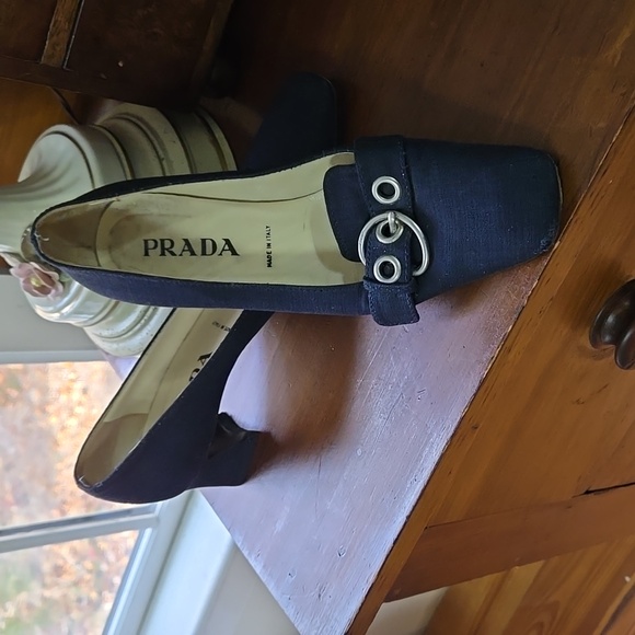 PRADA navy blue low sculpted heel sz 38.5 - Picture 1 of 8